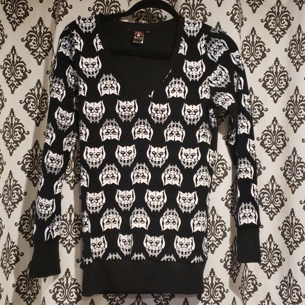 One of a kind Emily the Strange V-neck sweater
